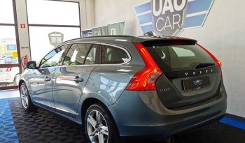 Volvo V60 D2 2.0 120cv Momentum full